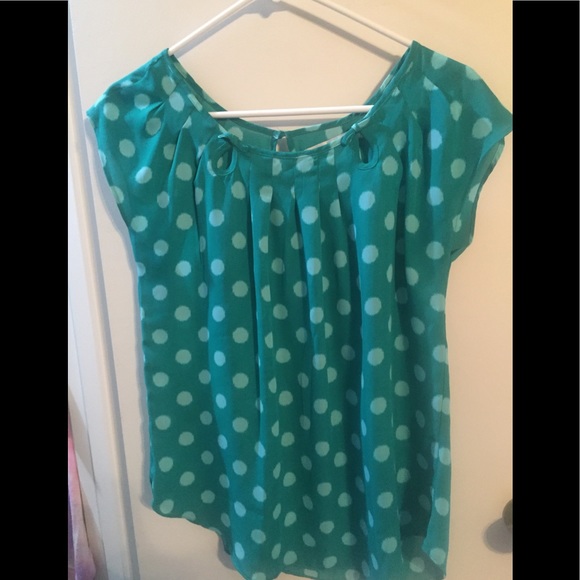 LC Lauren Conrad Tops - 🍁3/$25🍁LC Lauren Conrad polka dot top
